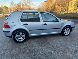 Volkswagen Golf 1.6 Cat 5 Porte Highline benzina 3187 Stampa 28