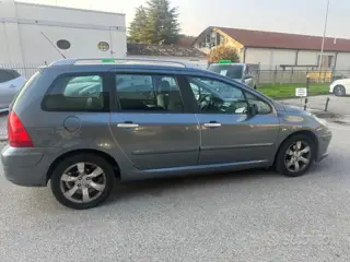 Peugeot 307 16V Station Xs benzina 3296 Stampa 9