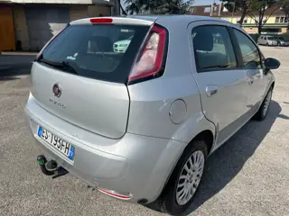 Fiat Punto 1.2 8V 5 Porte Lounge benzina 3406 Stampa 14