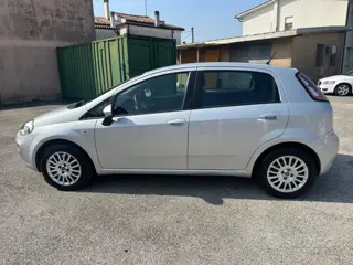 Fiat Punto 1.2 8V 5 Porte Lounge benzina 3406 Stampa 21