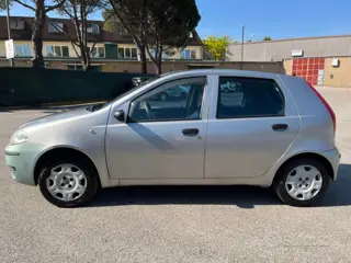 Fiat Punto 1.2 5 Porte Actual benzina 3495 Stampa 3