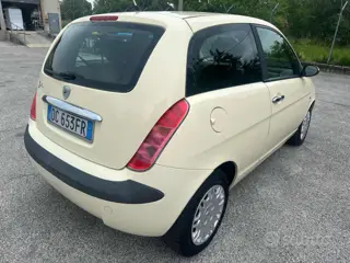 Lancia Ypsilon 1.2 benzina 3555 Stampa 10