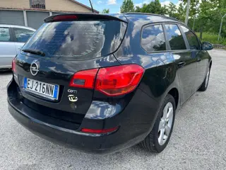 Opel Astra 1.7 Cdti 125Cv Sports Tourer Cosmo diesel 3589 Stampa 8