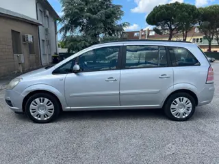 Opel Zafira 1.6 16V Ecom 94Cv Club metano 3591 Stampa 12