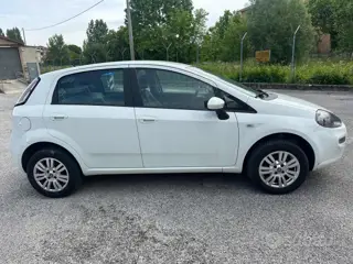 Fiat Punto Evo 1.4 M.Air 16V 5 Porte S&S Emotion benzina 3619 Stampa 4