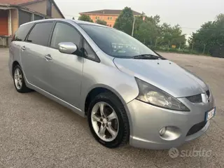 Mitsubishi Grandis 2.0 Di-D 7 Posti diesel 3623 Stampa 10