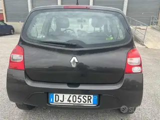 Renault Twingo 1.2 16V Initiale benzina 3659 Stampa 4