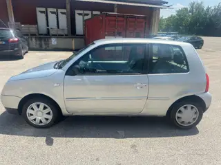 Volkswagen Lupo 1.4 16V Cat Highline Air benzina 3679 Stampa 11