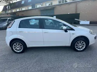 Fiat Punto Evo 1.4 5 Porte Active Natural Power metano 3682 Stampa 26