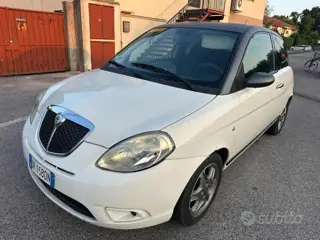 Lancia Ypsilon 1.3 Mjt 75 Cv Argento diesel 3683 Stampa 15