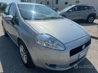 Fiat Grande Punto 1.4 Starjet 16V 5 Porte Dynamic benzina 3696 Stampa 6