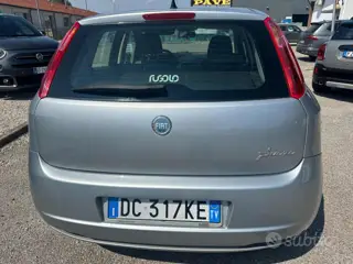 Fiat Grande Punto 1.4 Starjet 16V 5 Porte Dynamic benzina 3696 Stampa 27