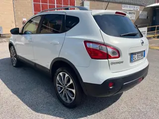 Nissan Qashqai 1ª serie Qashqai 2.0 dci dpf acenta 564840029 Usato Stampa 26