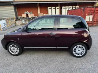 Lancia Ypsilon 2ª serie Ypsilon 1.2 69 cv elle 564041697 Usato Stampa 5