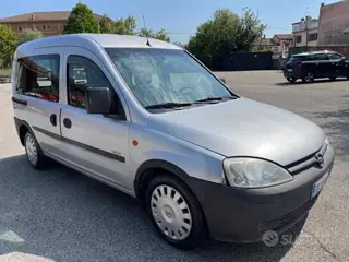 Opel Combo (corsa 3ª s.) Combo 1.7 di 5p. tour comfort 568150262 Usato Stampa 11