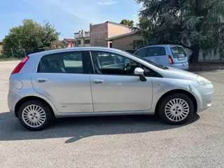 Fiat Grande punto Grande punto 1.2 5 porte fun 568150256 Usato Stampa 21