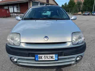 Renault Clio 2ª serie Clio 1.2 cat 5 porte rt 562989902 Usato Stampa 7