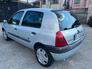 Renault Clio 2ª serie Clio 1.2 cat 5 porte rt 562989902 Usato Stampa 11