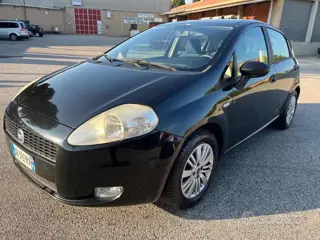 Fiat Grande punto Grande punto 1.3 mjt 75 cv 5 porte active 563127181 Usato