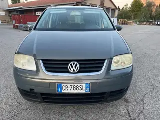 Volkswagen Touran 1.9 tdi 101cv highline 571976656 Usato Stampa 7