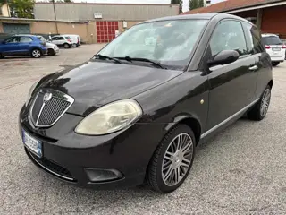 Lancia Ypsilon 2ª serie Ypsilon 1.3 mjt 90 cv platino 571976197 Usato