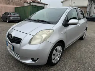 Toyota Yaris Benzina 572060901