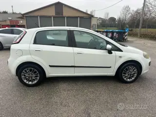 Fiat Punto evo Punto evo 1.2 5 porte s&s dynamic 587590389 Usato Stampa 26