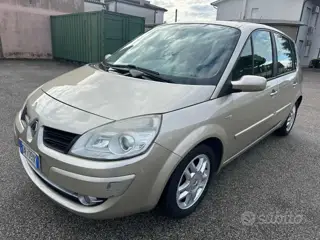 Renault Scenic 2ª serie Scenic 1.6 16v serie specjalny playstation przenośny 588356857 Użytkownik