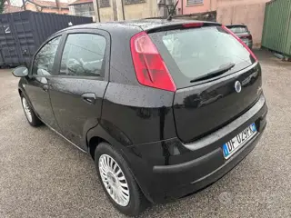 Fiat Grande punto Grande punto 1.2 5 porte active 589147843 Usato Stampa 21