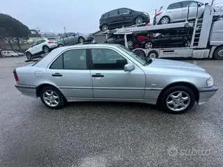 Klasa Mercedes c (w/s202) C 180 klasična specijala mačaka 591631822 Koristila se Ispisivanje 18