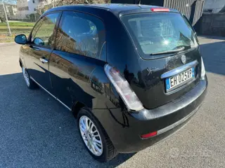 Lancia Ypsilon 2ª serie Ypsilon 1.2 69 cv platinum 593008116 Usato Stampa 8