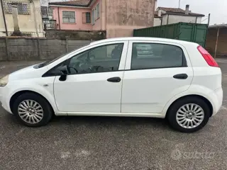 Fiat Grande punto Grande punto 1.4 gpl 5 porte dynamic 590529339 Usato Stampa 2